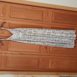 Chic Cream Patterned Maxi Dress